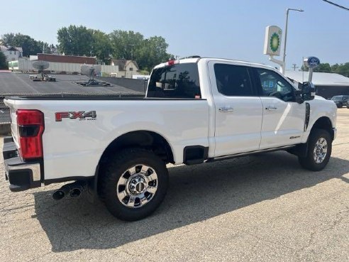 2023 Ford F-350 Series Lariat White, Boscobel, WI