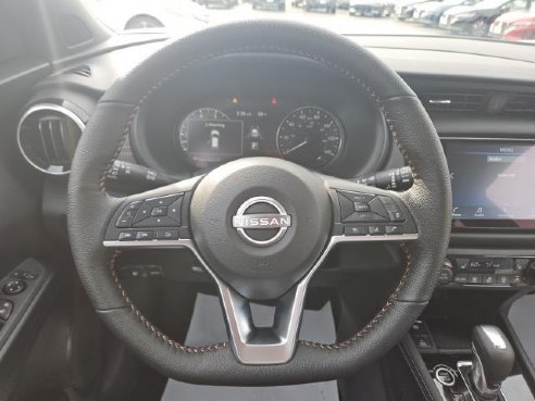 2024 Nissan Kicks SR White, Dixon, IL