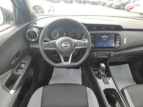 2024 Nissan Kicks SR White, Dixon, IL