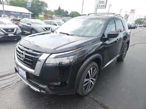 2024 Nissan Pathfinder Platinum Black, Dixon, IL