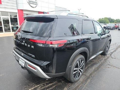 2024 Nissan Pathfinder Platinum Black, Dixon, IL