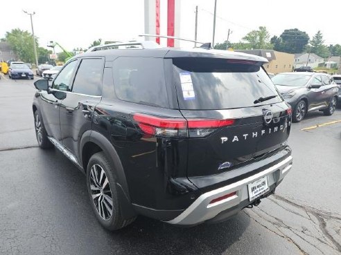 2024 Nissan Pathfinder Platinum Black, Dixon, IL