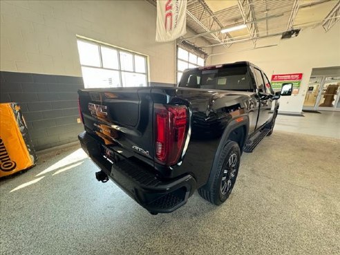 2022 GMC Sierra 2500HD AT4 Black, Plymouth, WI