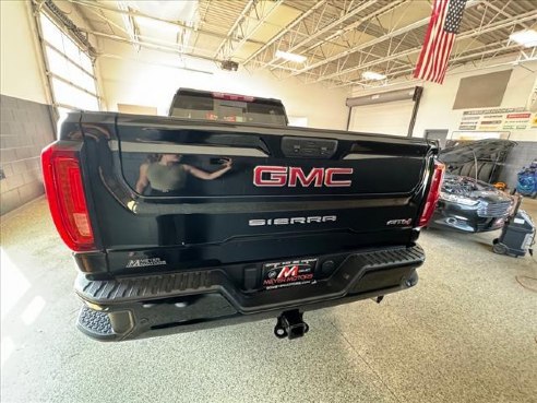 2022 GMC Sierra 2500HD AT4 Black, Plymouth, WI