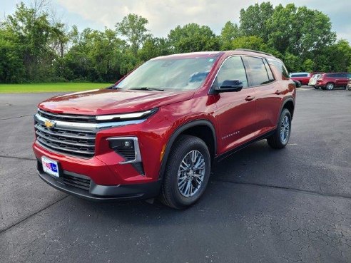 2024 Chevrolet Traverse FWD LT Radiant Red Tintcoat, Kiel, WI