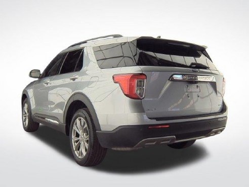 2022 Ford Explorer XLT Iconic Silver Metallic, Plymouth, WI