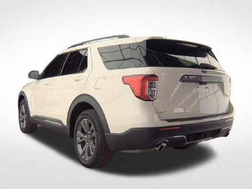 2022 Ford Explorer XLT Star White Metallic Tri-Coat, Plymouth, WI