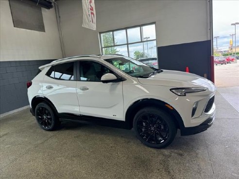 2025 Buick Encore GX Sport Touring White, Plymouth, WI