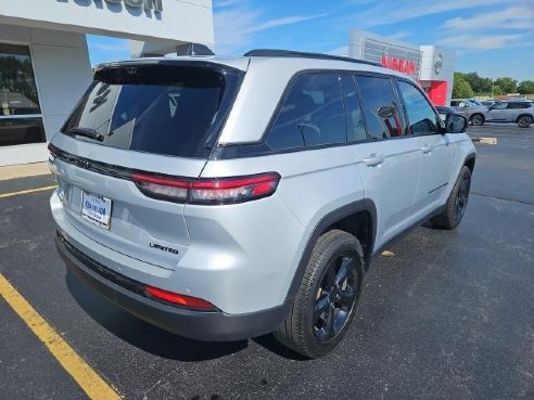 2023 Jeep Grand Cherokee Limited Silver, Dixon, IL