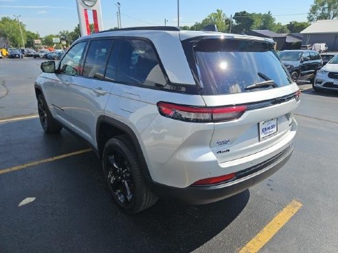 2023 Jeep Grand Cherokee Limited Silver, Dixon, IL