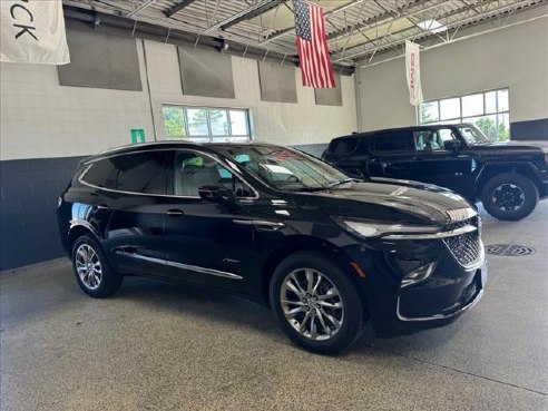 2024 Buick Enclave Avenir Black, Plymouth, WI