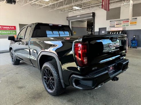 2023 GMC Sierra 1500 Elevation Black, Plymouth, WI