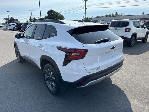 2024 Chevrolet Trax LT White, Rockland, ME