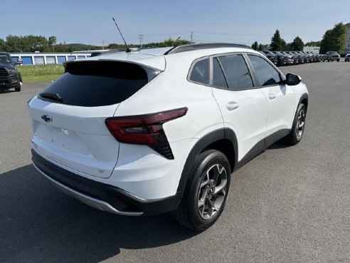 2024 Chevrolet Trax LT White, Rockland, ME