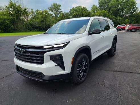 2024 Chevrolet Traverse FWD LT Summit White, Kiel, WI