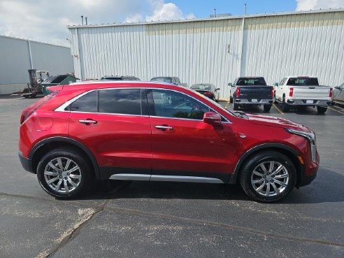 2021 Cadillac XT4 Premium Luxury Red, Dixon, IL