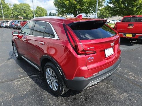 2021 Cadillac XT4 Premium Luxury Red, Dixon, IL