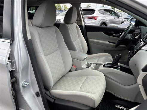 2018 Nissan Rogue Sport SV Silver, Indianapolis, IN