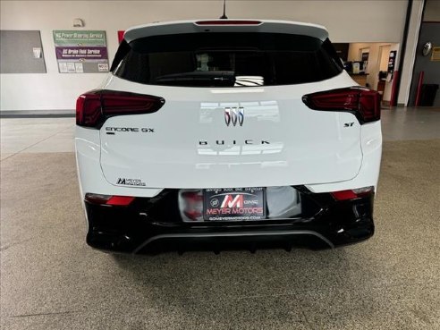 2024 Buick Encore GX Sport Touring White, Plymouth, WI