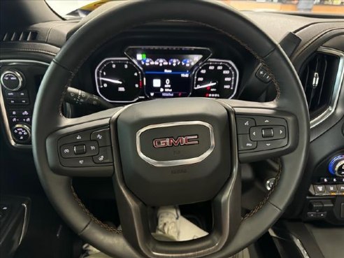 2023 GMC Sierra 2500HD AT4 White, Plymouth, WI