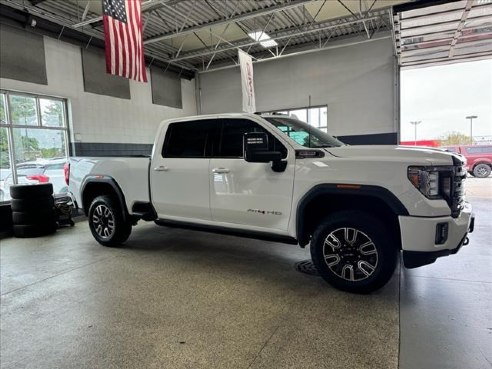 2023 GMC Sierra 2500HD AT4 White, Plymouth, WI