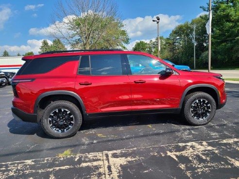 2024 Chevrolet Traverse AWD Z71 Radiant Red Tintcoat, Kiel, WI