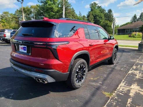 2024 Chevrolet Traverse AWD Z71 Radiant Red Tintcoat, Kiel, WI