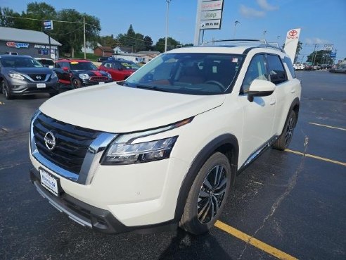 2024 Nissan Pathfinder Platinum White, Dixon, IL