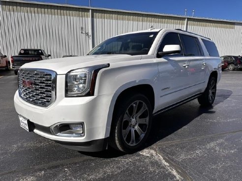 2018 GMC Yukon XL Denali White, Dixon, IL