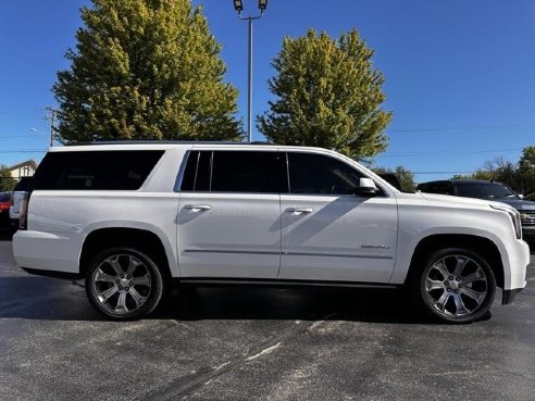 2018 GMC Yukon XL Denali White, Dixon, IL