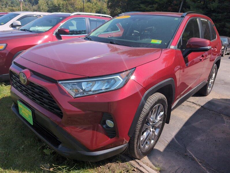 2021 Toyota RAV4 XLE Premium Ruby Flare Pearl, Saint Johnsbury, VT