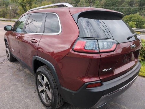 2021 Jeep Cherokee Limited Velvet Red Pearl Coat, Saint Johnsbury, VT