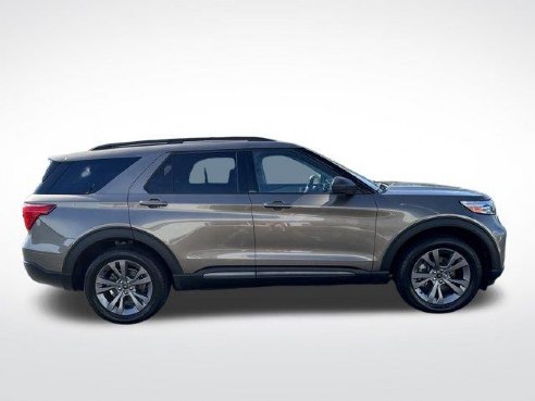 2021 Ford Explorer XLT Stone Gray Metallic, Plymouth, WI