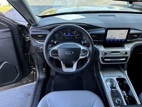 2021 Ford Explorer XLT Stone Gray Metallic, Plymouth, WI