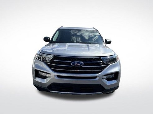 2021 Ford Explorer XLT Iconic Silver Metallic, Plymouth, WI