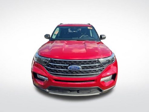 2021 Ford Explorer XLT Rapid Red Metallic Tinted Clearcoat, Plymouth, WI