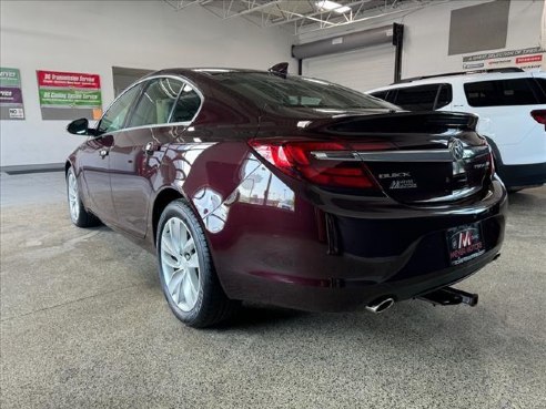 2017 Buick Regal Base Maroon, Plymouth, WI