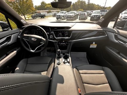 2025 Cadillac XT6 Premium Luxury Black, Dixon, IL