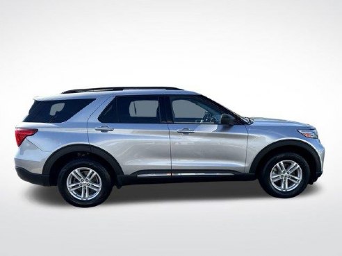 2021 Ford Explorer XLT Iconic Silver Metallic, Plymouth, WI