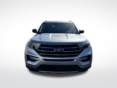 2021 Ford Explorer XLT Iconic Silver Metallic, Plymouth, WI