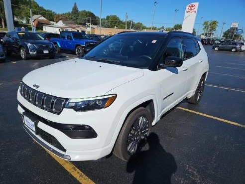 2022 Jeep Compass High Altitude White, Dixon, IL