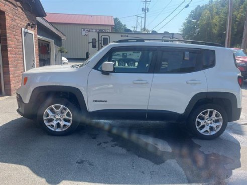 2018 Jeep Renegade Latitude 4x4 4dr SUV White, East Barre, VT