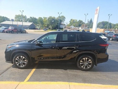 2020 Toyota Highlander XLE Black, Dixon, IL