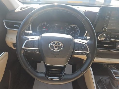 2020 Toyota Highlander XLE Black, Dixon, IL