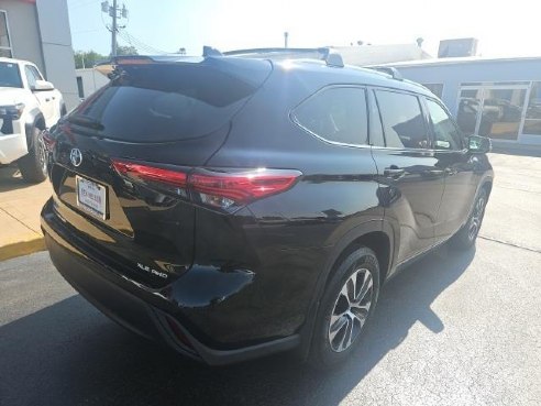 2020 Toyota Highlander XLE Black, Dixon, IL