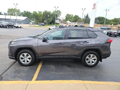 2021 Toyota RAV4 LE Gray, Dixon, IL