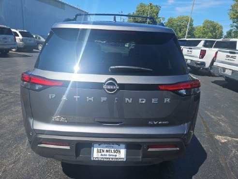 2022 Nissan Pathfinder SV Gray, Dixon, IL