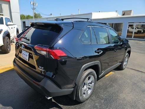 2024 Toyota RAV4 Hybrid XLE Black, Dixon, IL