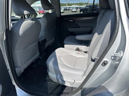 2021 Toyota Highlander Platinum Silver, Rockland, ME