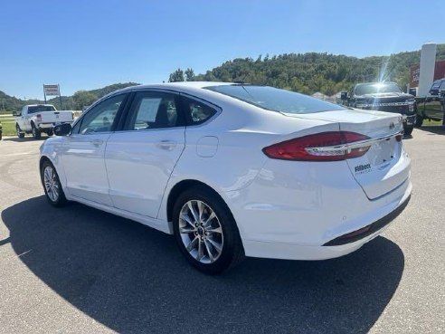 2017 Ford Fusion SE White, Boscobel, WI